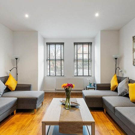 Apartamento Two Bed Flat In Bush Hill Park Enfield Exterior foto
